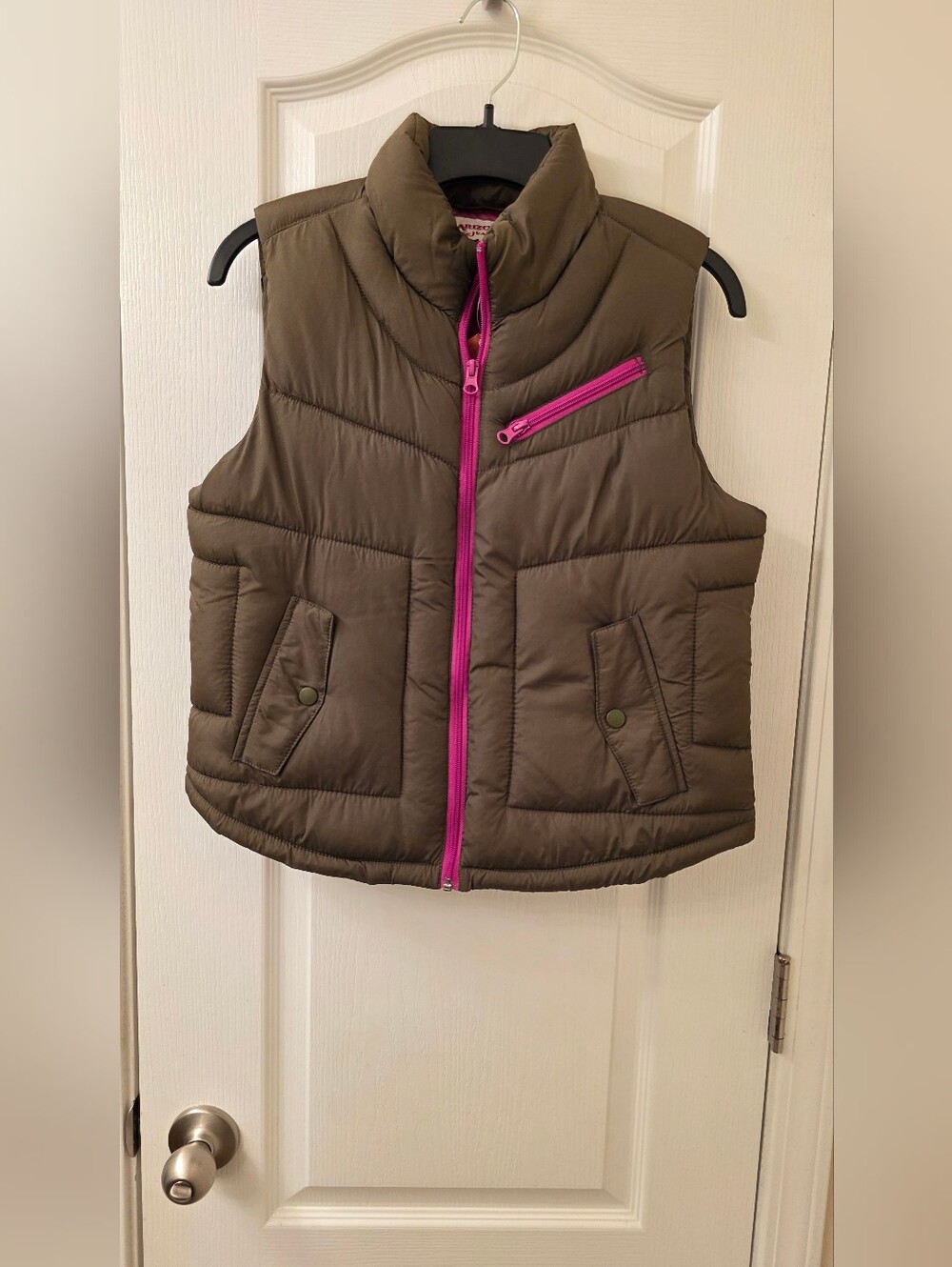 Arizona Jean Company Olive Green Puffer Vest with Pink Inner Lining